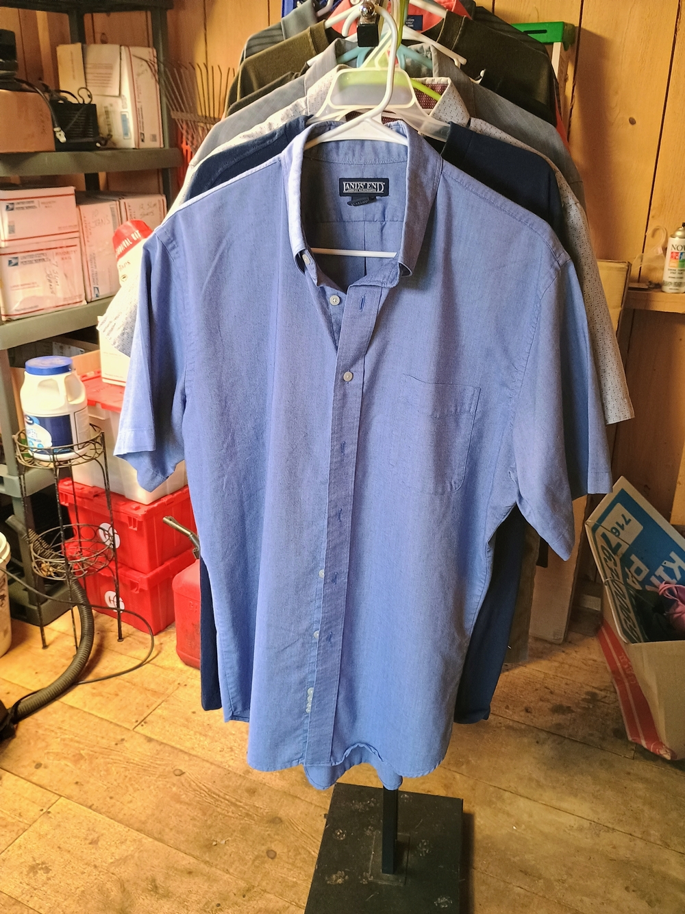 Lands' End Men's Short-Sleeve Button-Down Shirt - Light Blue Bin 6